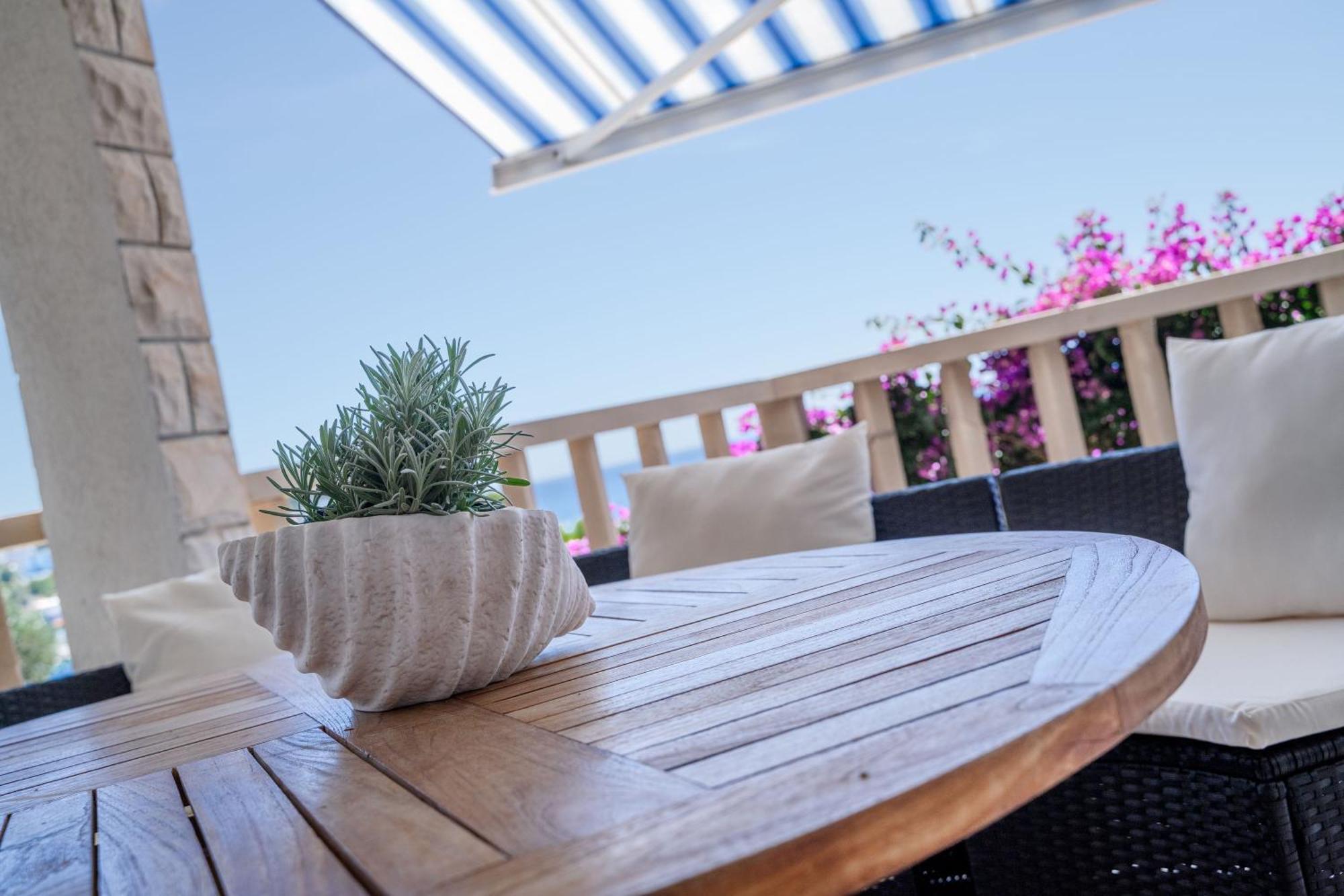 Apartmani Marelic - Sun Beach Zavalatica Bagian luar foto