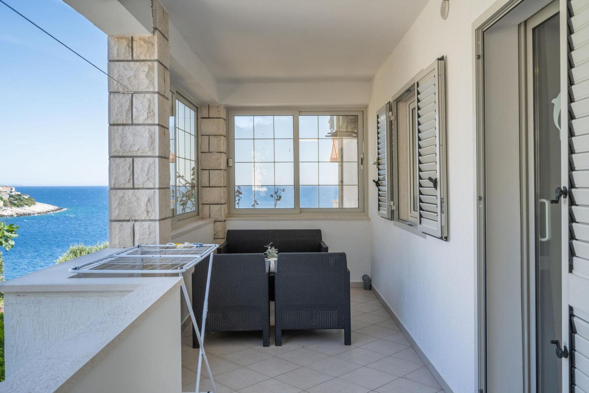 Apartmani Marelic - Sun Beach Zavalatica Bagian luar foto