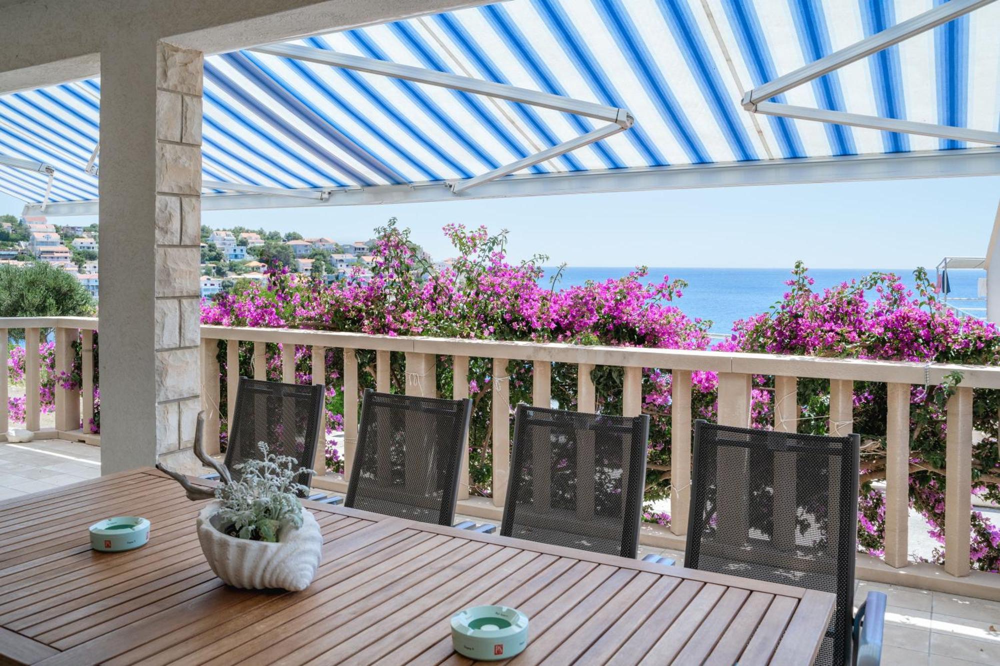 Apartmani Marelic - Sun Beach Zavalatica Bagian luar foto